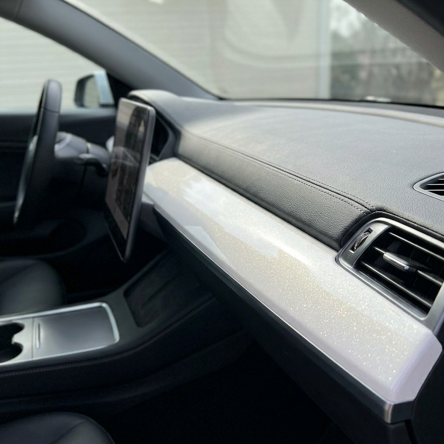 3M 2080 Gloss White Gold Sparkle folie, interiørdetalj dekket med folien