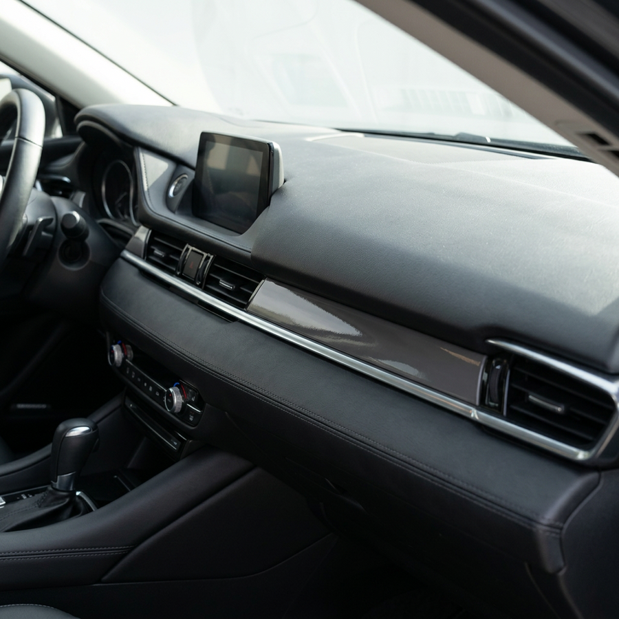 3M 2080 Gloss Anthracite folie, interiørdetalj dekket med folien