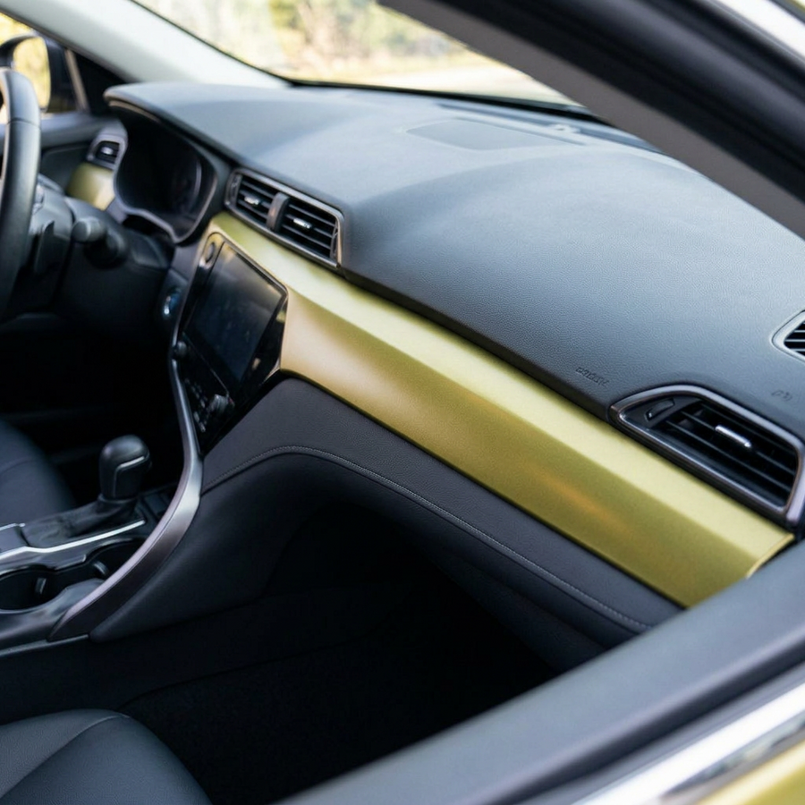 3M 2080 Satin Bitter Yellow folie, interiørdetalj dekket med folien