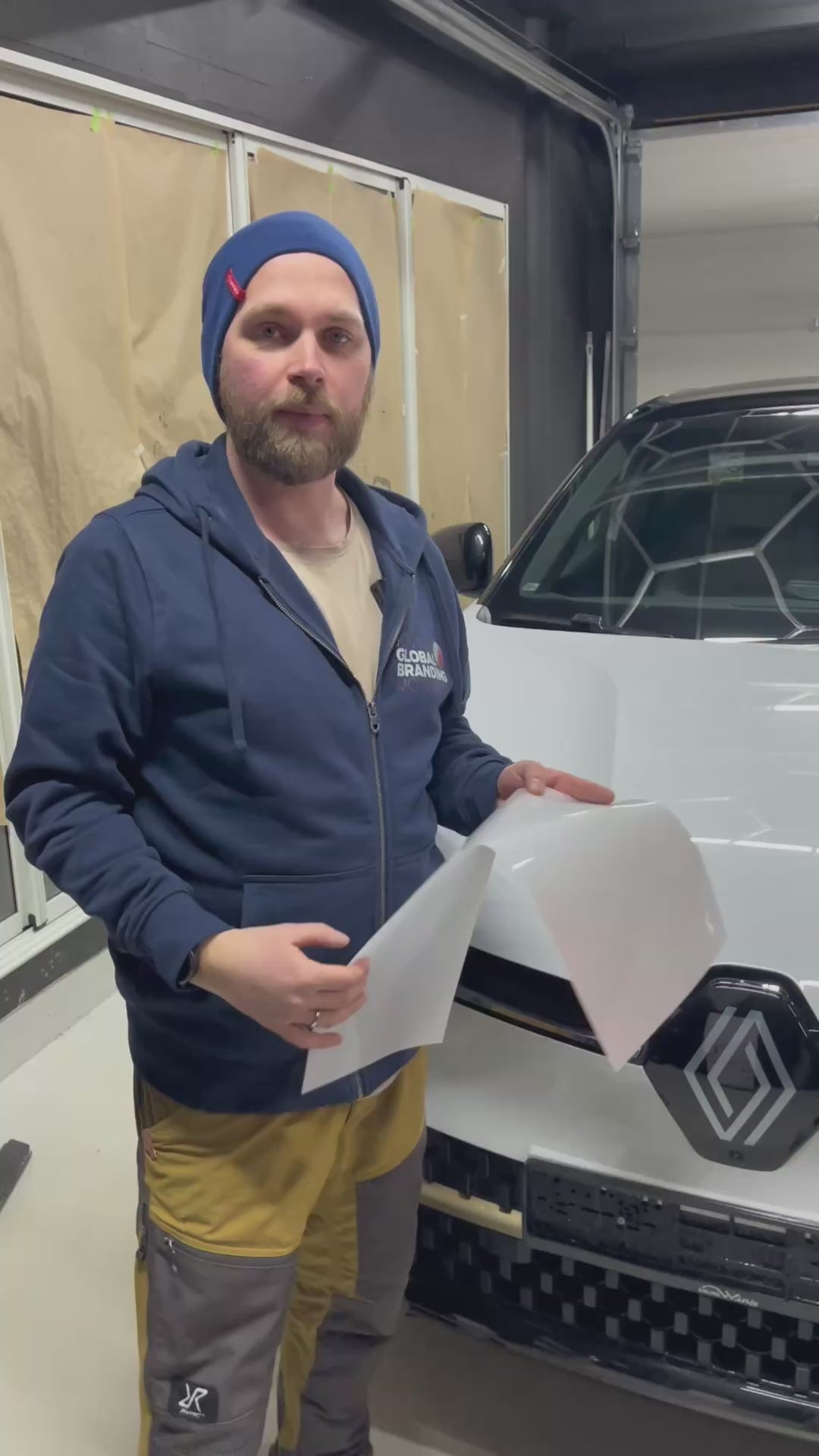 Hvordan legge PPF på bilen selv. Paint protection film fra vikingwrap. 